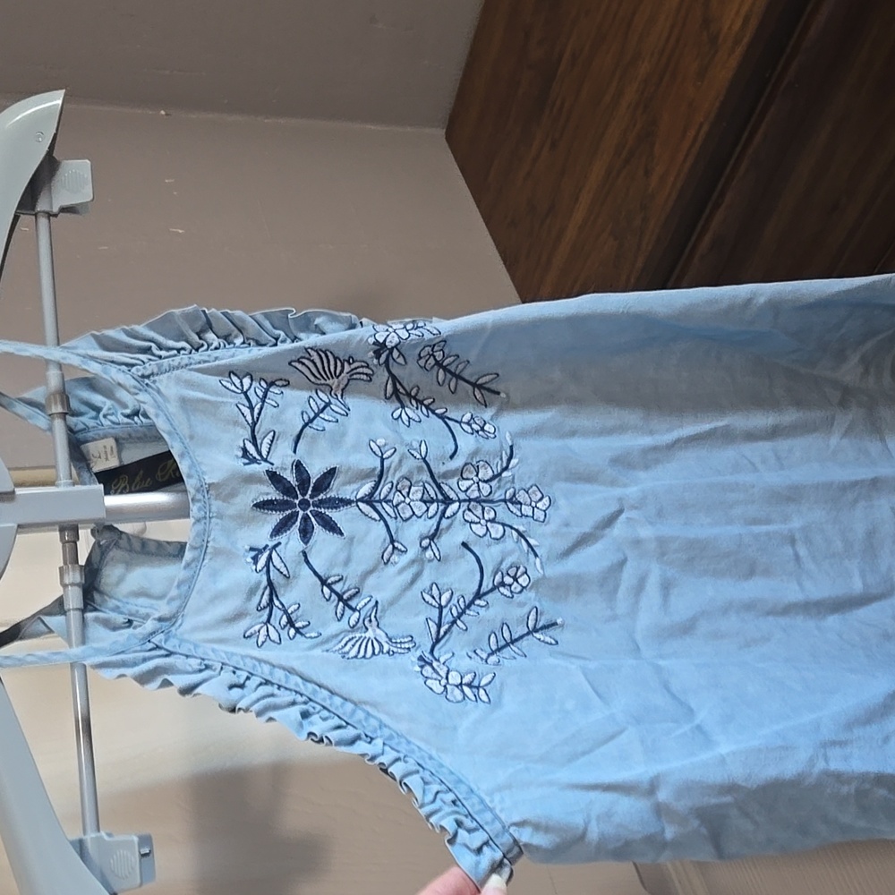 Blue Rain Embroidered Chambray Womans Top Festival Cottagecore Humming Bird - Picture 5 of 8